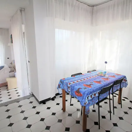 Апартаменты Apartment Imperia 1 Poggi